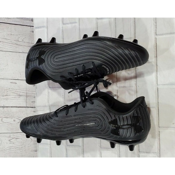 Under Armour Magnetico Soccer Cleats Black 3022145-003 MENS SIZE 13 - Picture 6 of 8